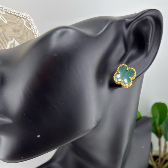 Lucky Alhambra Clover Gold Plated Sterling Silver Earrings with Logo - Picture 4 of 12